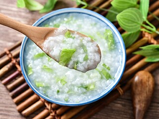 白居易南浦别全文赏析_白居易《江南遇天宝乐叟》原文及鉴赏