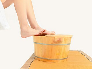 低碳生活绿色出行倡议书_全民低碳出行倡议书